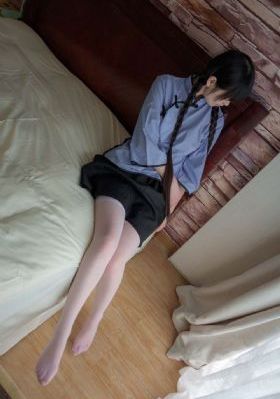 兴奋的女人们
