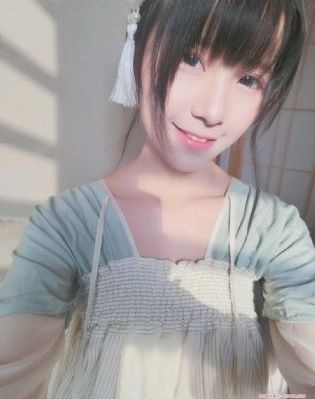 少女的教育第一集免费观看