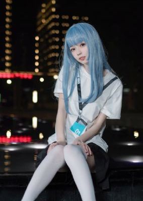 不系红扣的女孩完整版